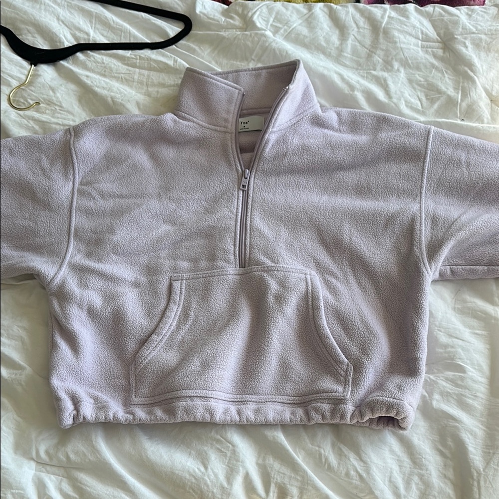 Aritzia TNA Cropped Quarter Zip